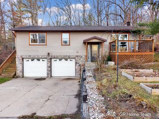 7649 Main Street, Brooks Twp, MI 49337