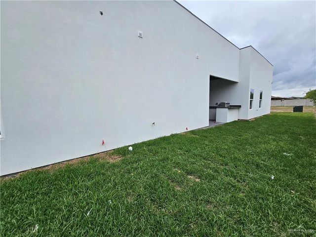 1821 S Middleton Street, Edinburg, TX 78539