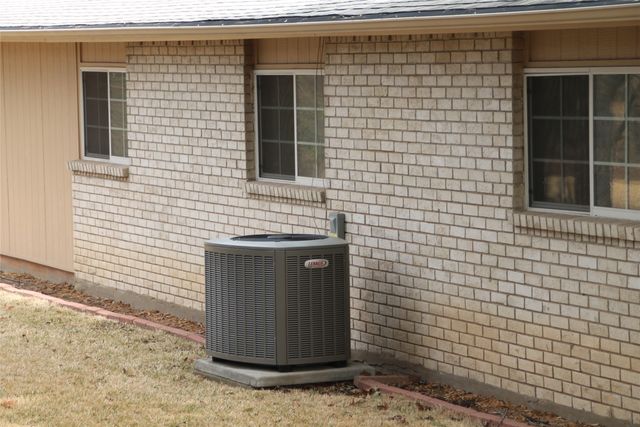 5909 Excalibur Drive, Garland, TX 75044