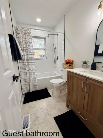 705 Eva Circle, Spring Lake, NC 28390