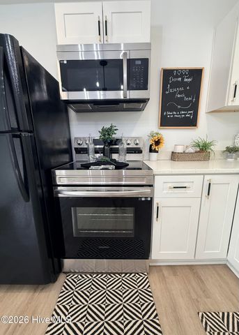 705 Eva Circle, Spring Lake, NC 28390