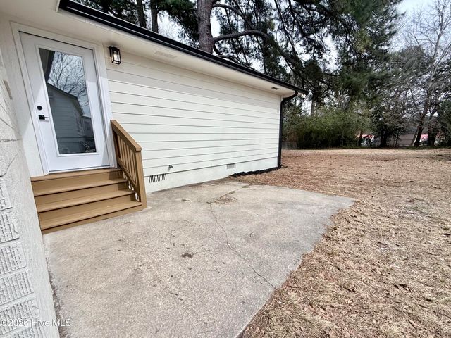 705 Eva Circle, Spring Lake, NC 28390