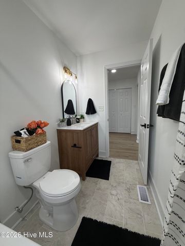 705 Eva Circle, Spring Lake, NC 28390