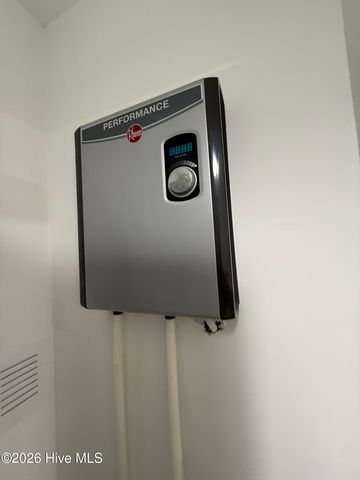 705 Eva Circle, Spring Lake, NC 28390