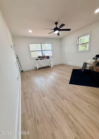 705 Eva Circle, Spring Lake, NC 28390