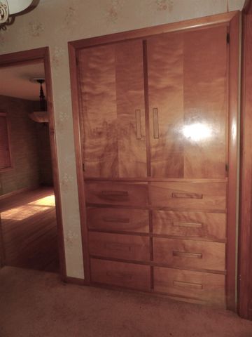 3160 N SAINT CLAIR ST, Wichita, KS 67204