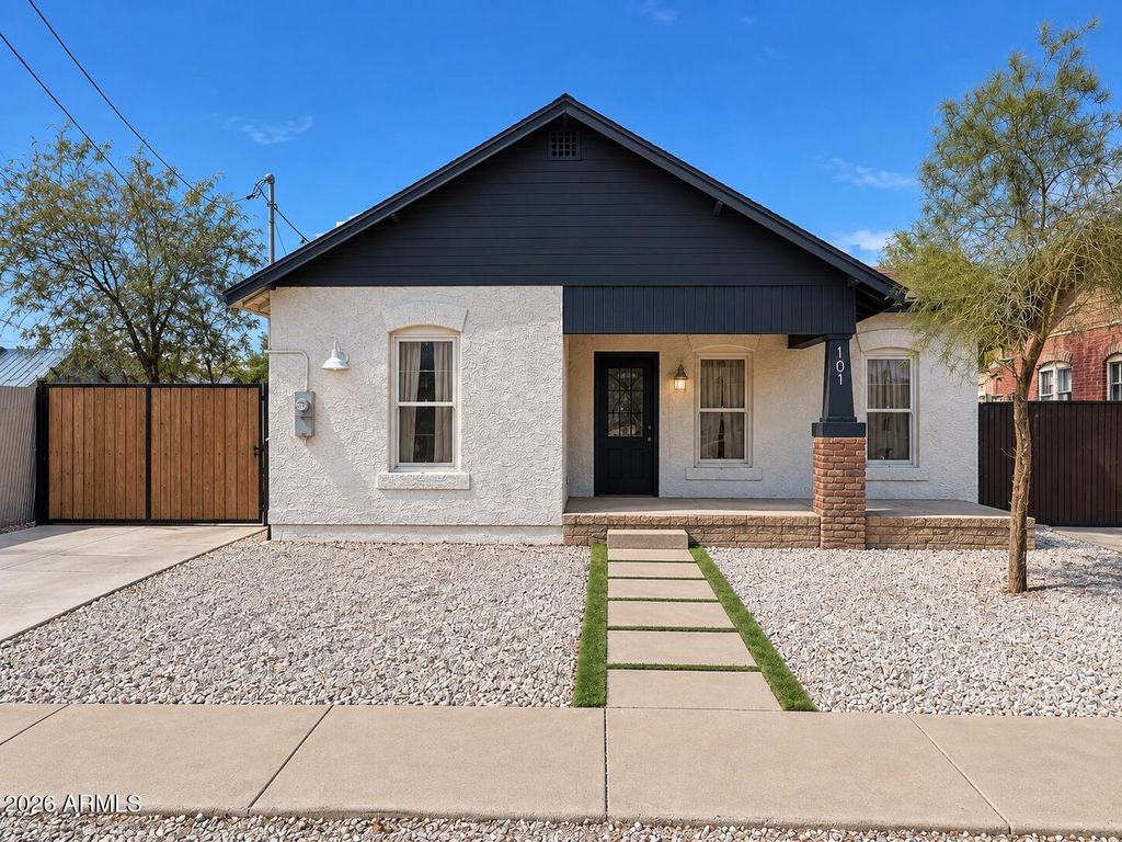 1012 E PORTLAND Street, Phoenix, AZ 85006