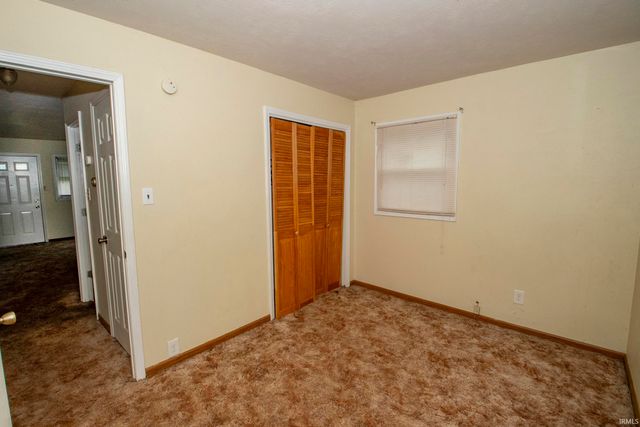 1700 Strong Avenue, Elkhart, IN 46514