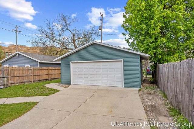 139 Sutton Street Sw, City Of Grand Rapids, MI 49507