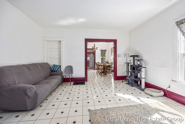 139 Sutton Street Sw, City Of Grand Rapids, MI 49507
