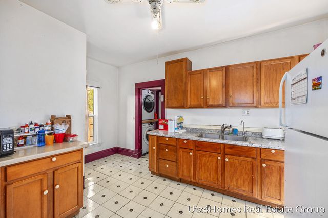 139 Sutton Street Sw, City Of Grand Rapids, MI 49507