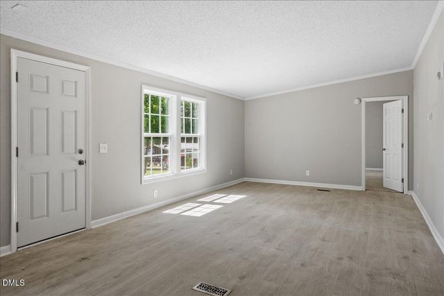 98 Shade Wood, Sanford, NC 27332