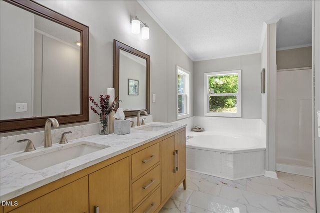 98 Shade Wood, Sanford, NC 27332