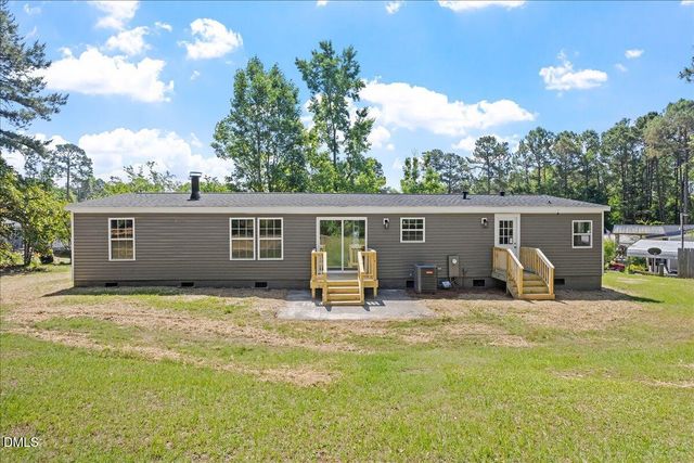 98 Shade Wood, Sanford, NC 27332