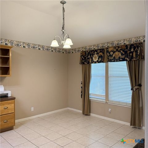 101 Appaloosa Court, Victoria, TX 77904