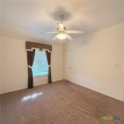 101 Appaloosa Court, Victoria, TX 77904