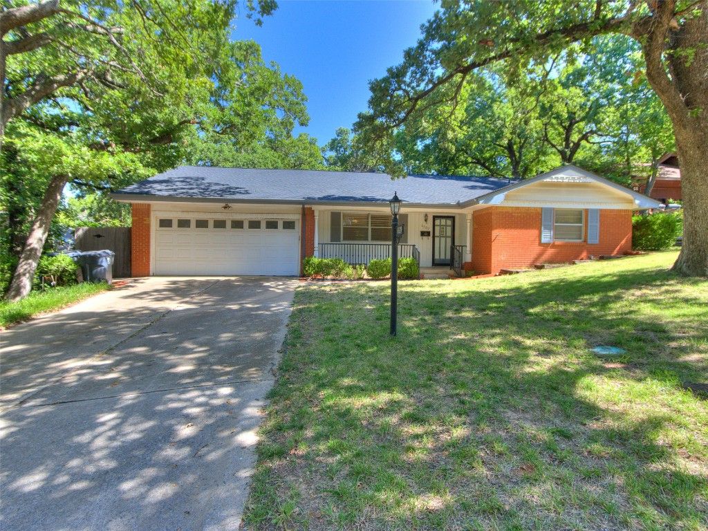 6829 NW 27th Street, Bethany, OK 73008