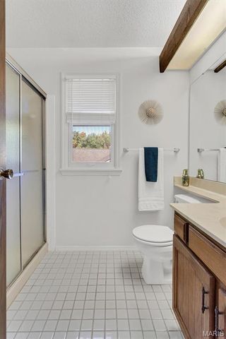 2617 Heritage Landing, St Charles, MO 63303