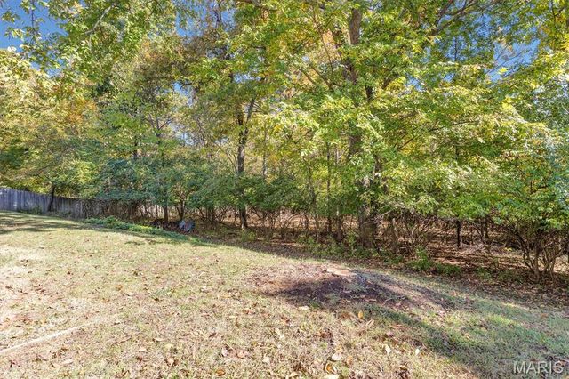 2617 Heritage Landing, St Charles, MO 63303