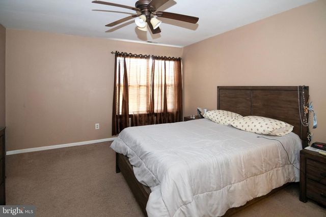 12 HARROGATE CT, Sewell, NJ 08080