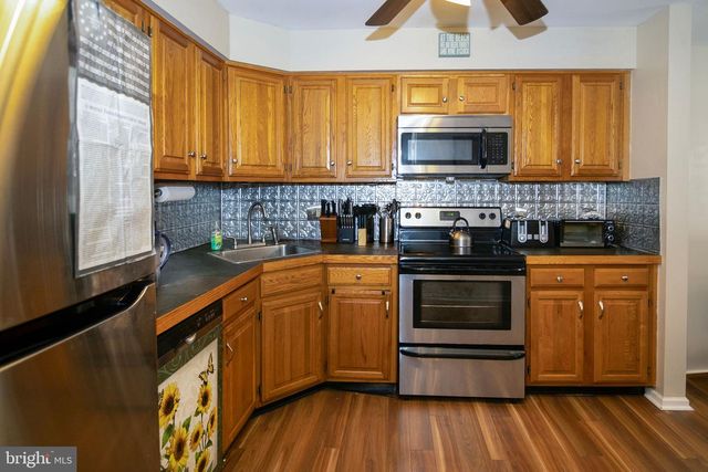12 HARROGATE CT, Sewell, NJ 08080
