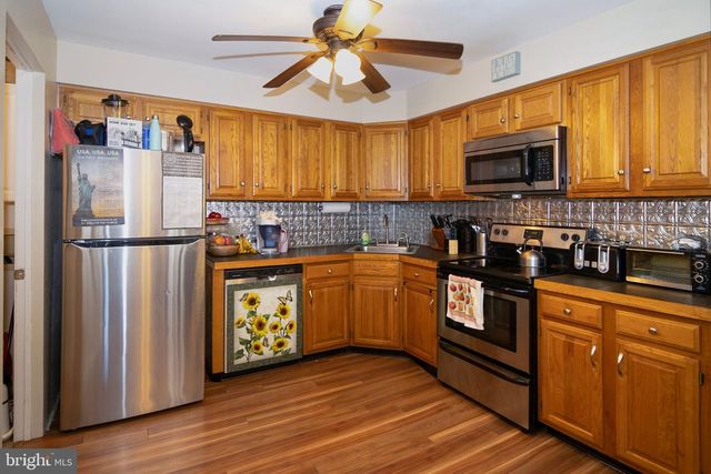 12 HARROGATE CT, Sewell, NJ 08080