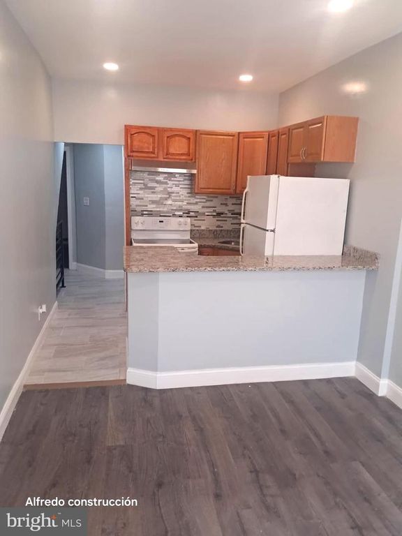 2814 N 8TH ST, PHILADELPHIA, PA 19133 — photo 2