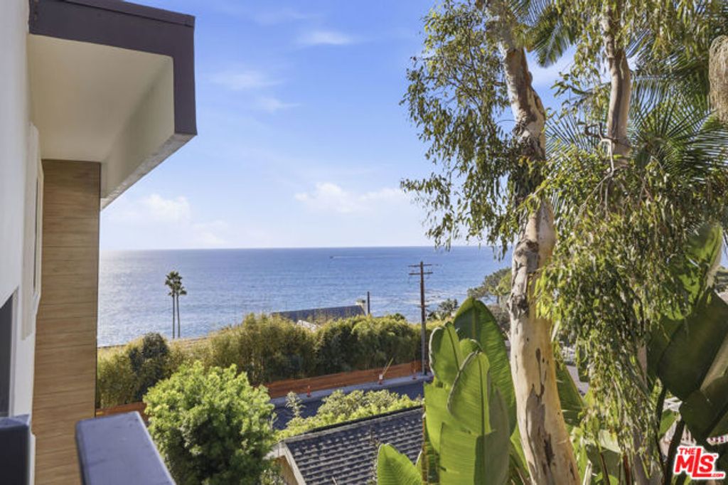 2442 S Coast Highway 4, Laguna Beach, CA 92651