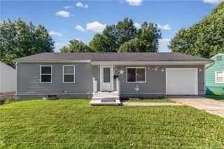 703 W 28th Street N, Independence, MO 64050