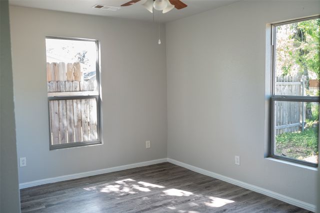 2416 Smith Avenue, Irving, TX 75061