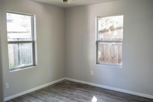 2416 Smith Avenue, Irving, TX 75061