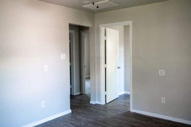 2416 Smith Avenue, Irving, TX 75061