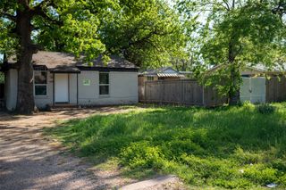 2416 Smith Avenue, Irving, TX 75061