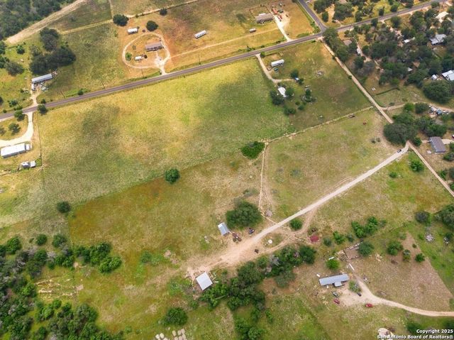 1585 Mogford Rd, San Antonio, TX 78264