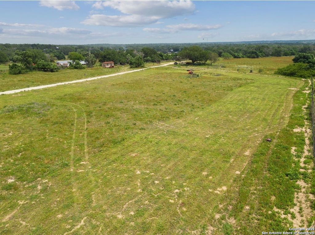 1585 Mogford Rd, San Antonio, TX 78264