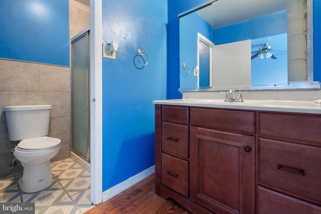 31 PERSHING LN, Sicklerville, NJ 08081