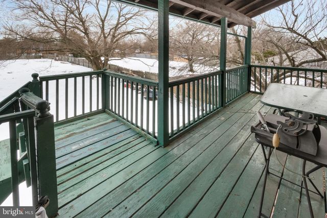 31 PERSHING LN, Sicklerville, NJ 08081