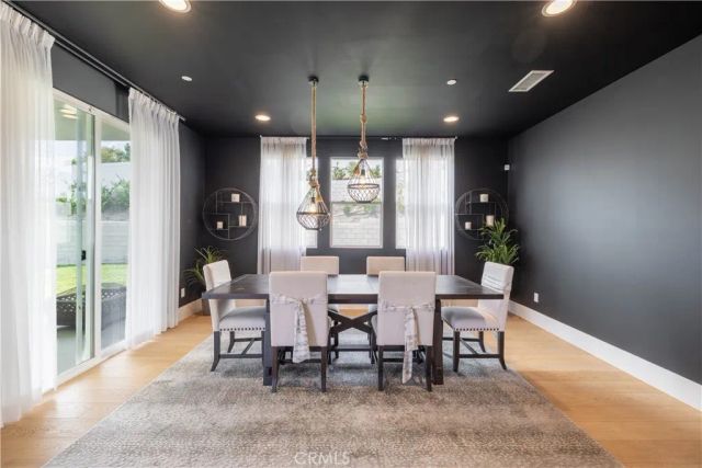18806 Winnwood, Santa Ana, CA 92705