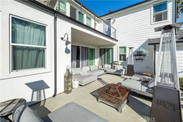 18806 Winnwood, Santa Ana, CA 92705