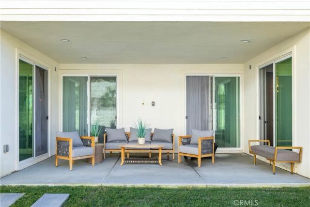 18806 Winnwood, Santa Ana, CA 92705