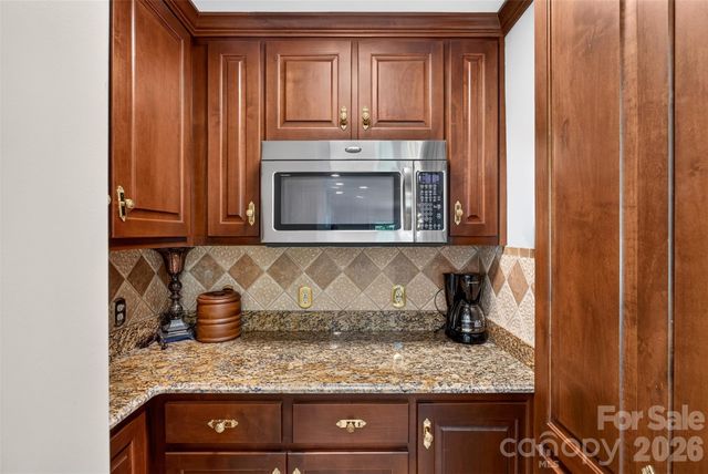 370 Mountain Side Drive, Columbus, NC 28722