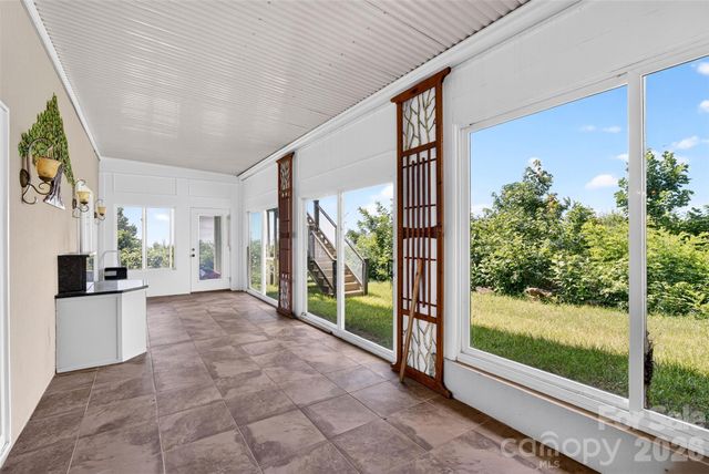 370 Mountain Side Drive, Columbus, NC 28722