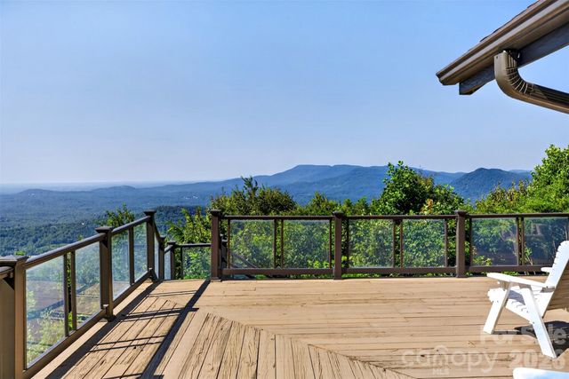370 Mountain Side Drive, Columbus, NC 28722