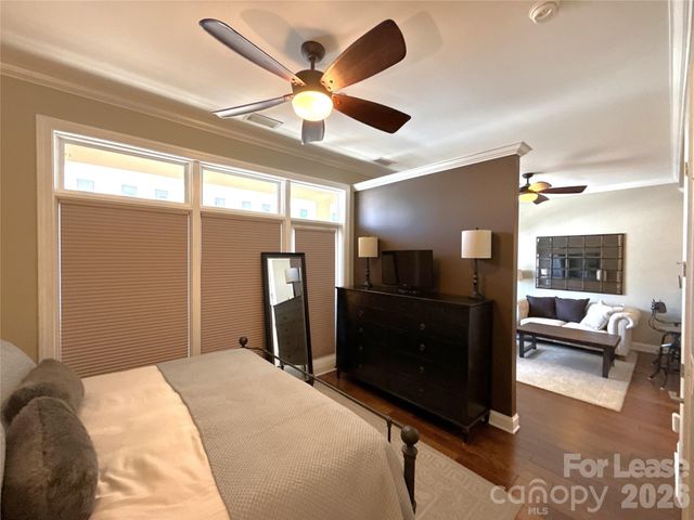 230 S Tryon Street 1002, Charlotte, NC 28202