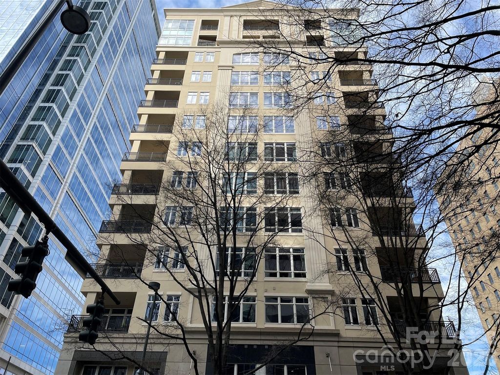 230 S Tryon Street 1002, Charlotte, NC 28202
