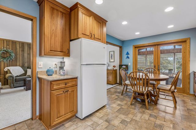 3170 Queensland Lane N, Plymouth, MN 55447