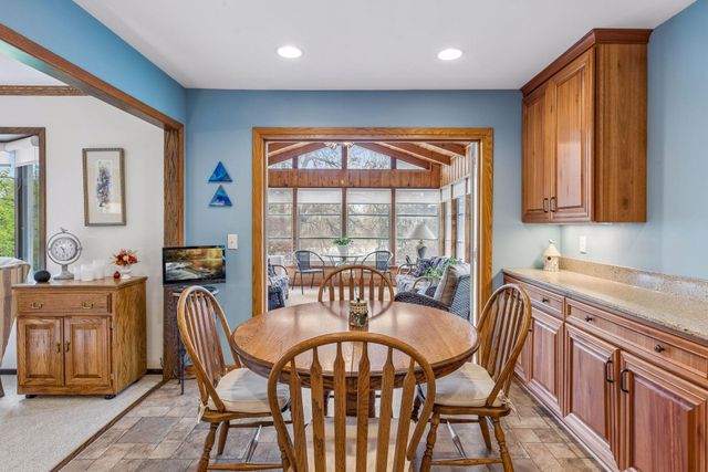 3170 Queensland Lane N, Plymouth, MN 55447