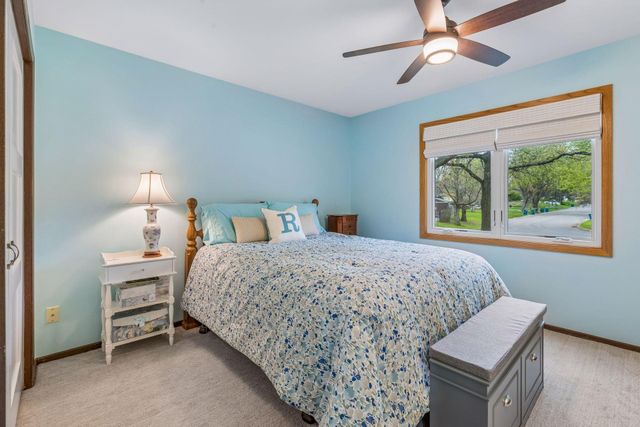 3170 Queensland Lane N, Plymouth, MN 55447
