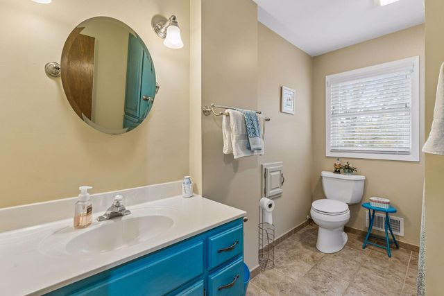 3170 Queensland Lane N, Plymouth, MN 55447