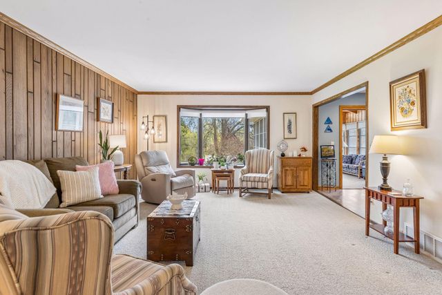 3170 Queensland Lane N, Plymouth, MN 55447